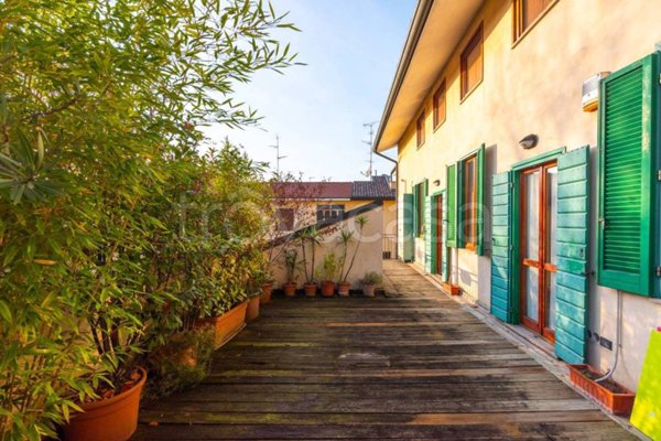 casa indipendente in vendita a Vittuone