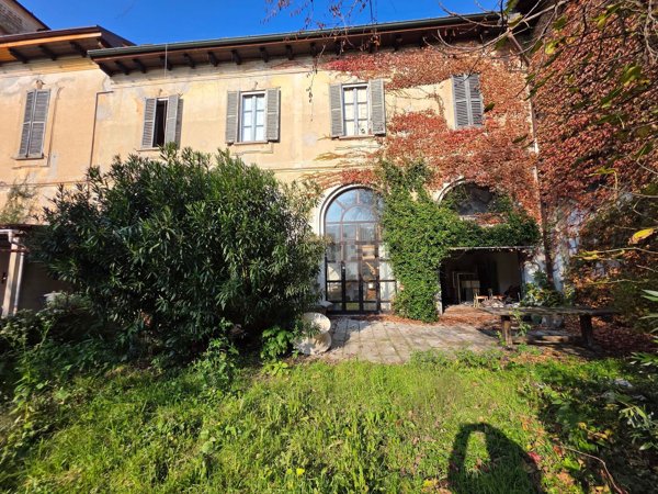 casa indipendente in vendita a Vittuone