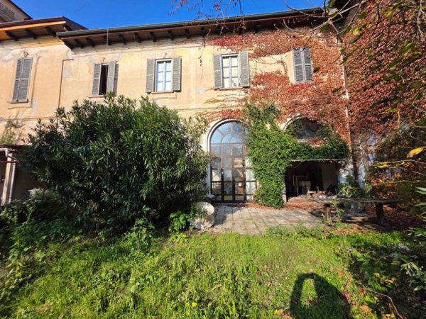 casa indipendente in vendita a Vittuone