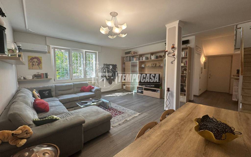 casa indipendente in vendita a Vittuone