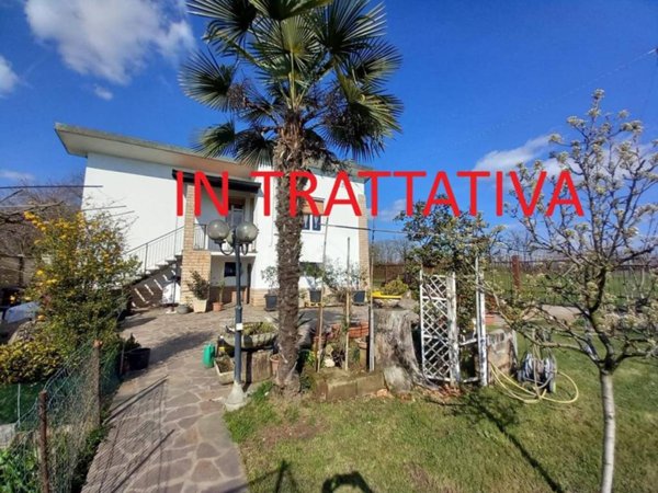 casa indipendente in vendita a Vittuone