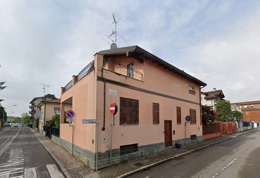 casa indipendente in vendita a Vittuone
