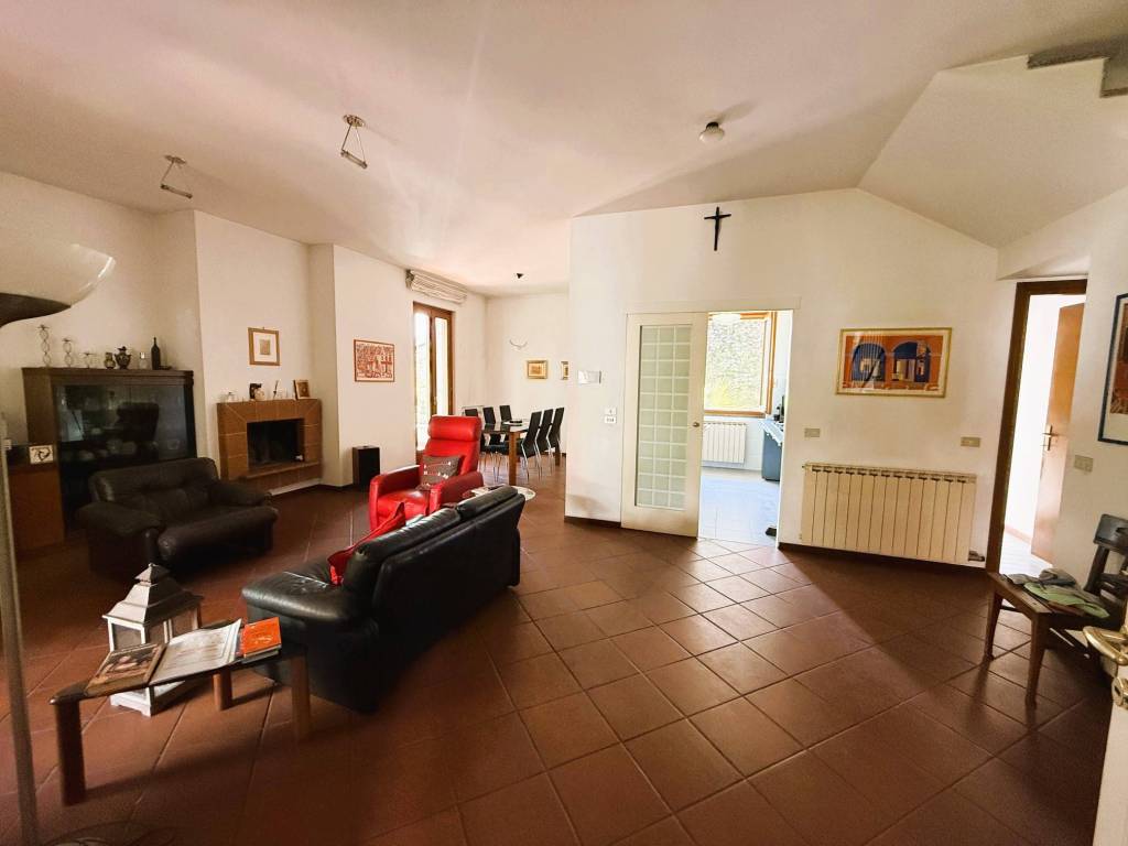 casa indipendente in vendita a Vittuone
