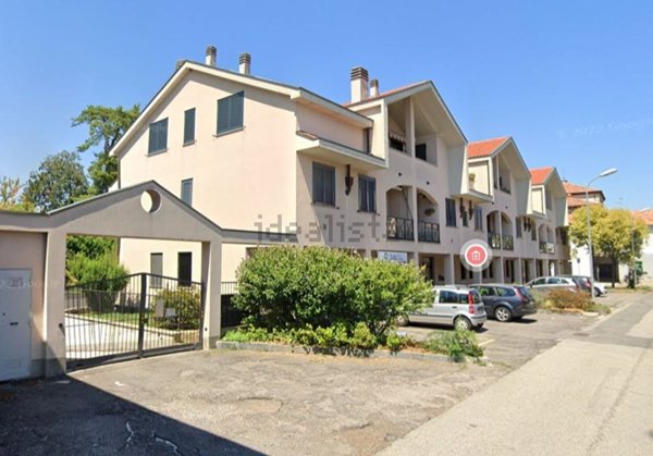 box auto in vendita a Vittuone