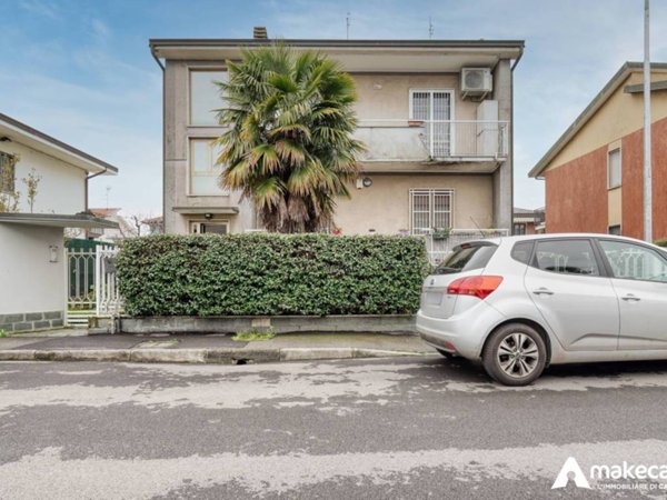 appartamento in vendita a Vizzolo Predabissi