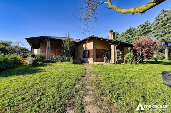 casa indipendente in vendita a Vizzolo Predabissi