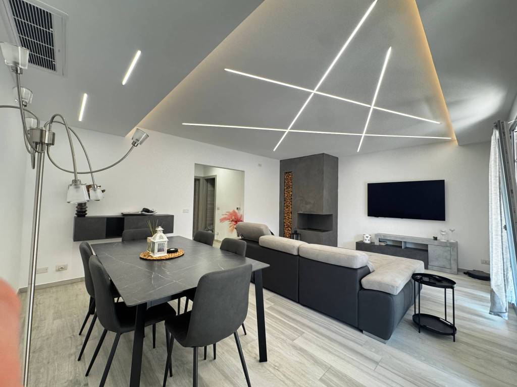 casa indipendente in vendita a Vizzolo Predabissi