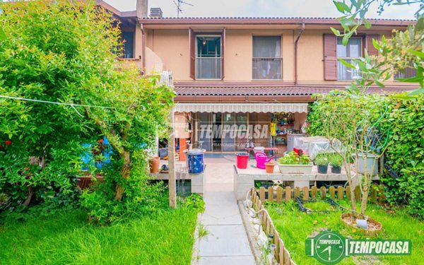 appartamento in vendita a Vizzolo Predabissi