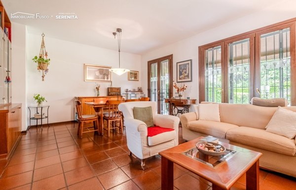 casa indipendente in vendita a Vizzolo Predabissi