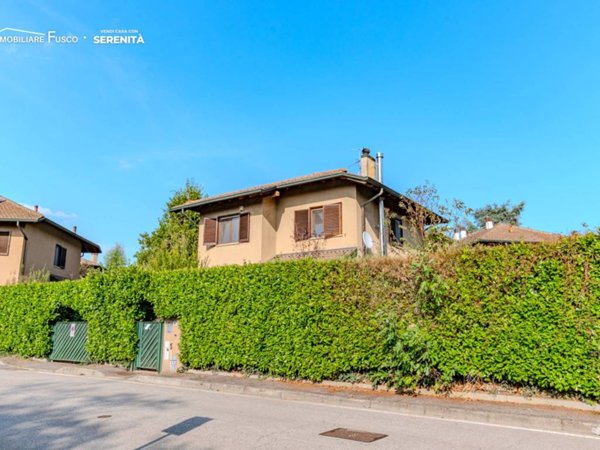 casa indipendente in vendita a Vizzolo Predabissi