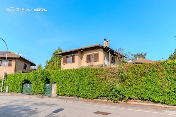 casa indipendente in vendita a Vizzolo Predabissi