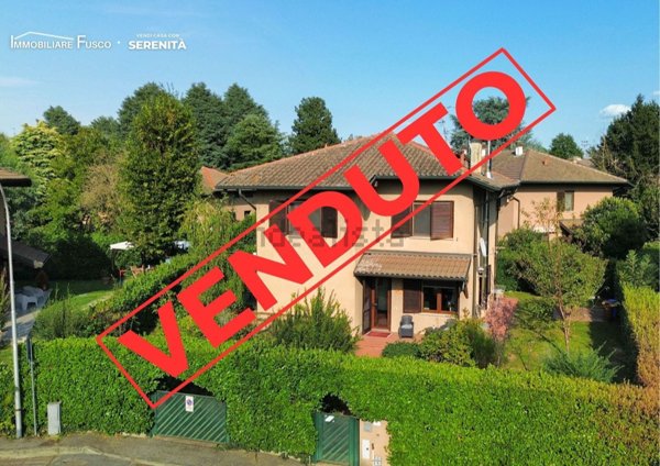 casa indipendente in vendita a Vizzolo Predabissi