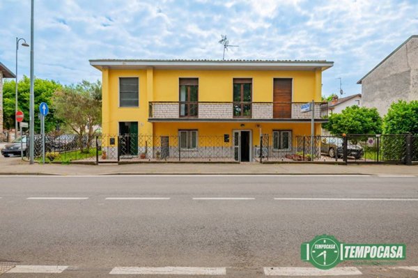 casa indipendente in vendita a Vizzolo Predabissi