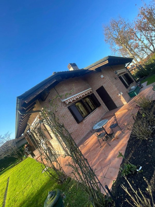 casa indipendente in vendita a Vizzolo Predabissi