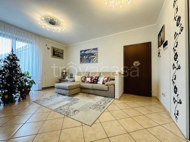 appartamento in vendita a Vizzolo Predabissi