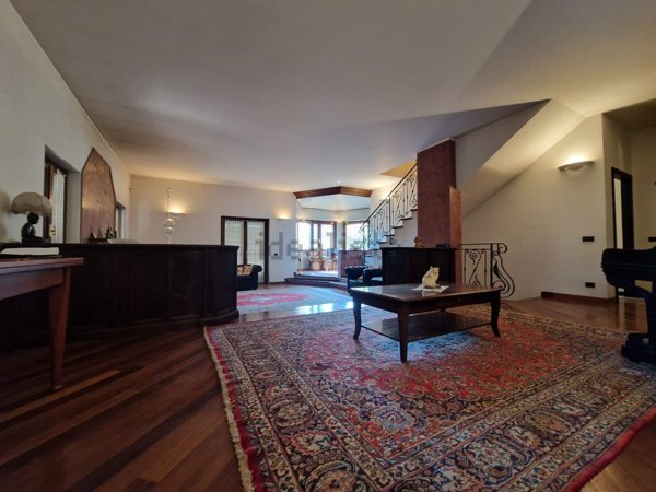 casa indipendente in vendita a Vizzolo Predabissi