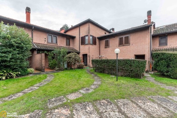 casa indipendente in vendita a Vizzolo Predabissi