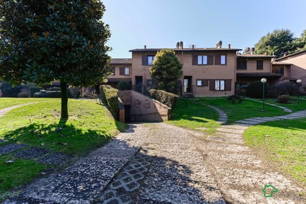 casa indipendente in vendita a Vizzolo Predabissi