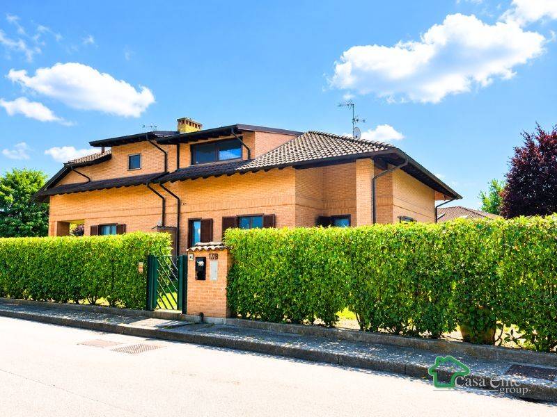 casa indipendente in vendita a Vizzolo Predabissi