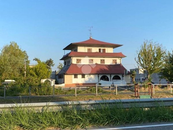 intera palazzina in vendita a Zibido San Giacomo