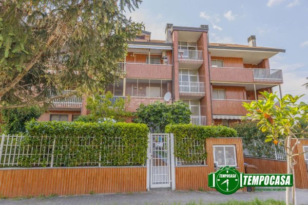 appartamento in vendita a Zibido San Giacomo in zona Moirago