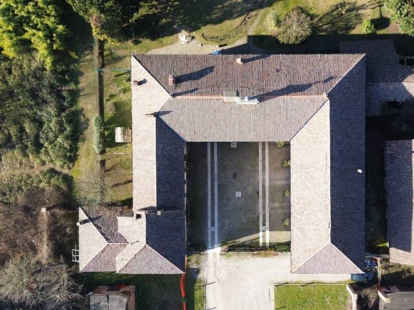 casa indipendente in vendita a Zibido San Giacomo in zona Moirago