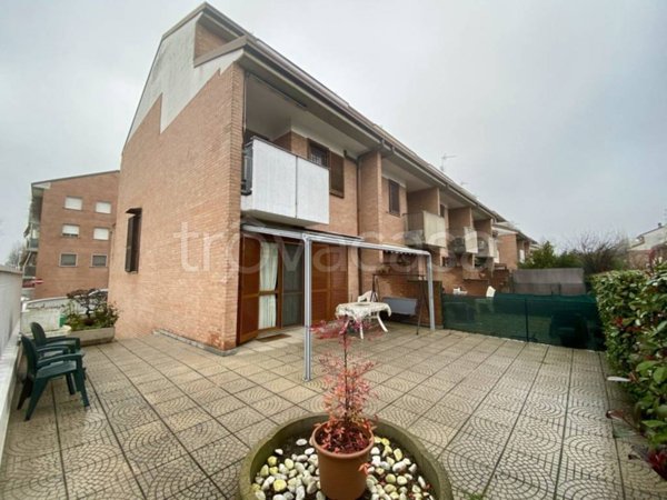 casa indipendente in vendita a Zibido San Giacomo