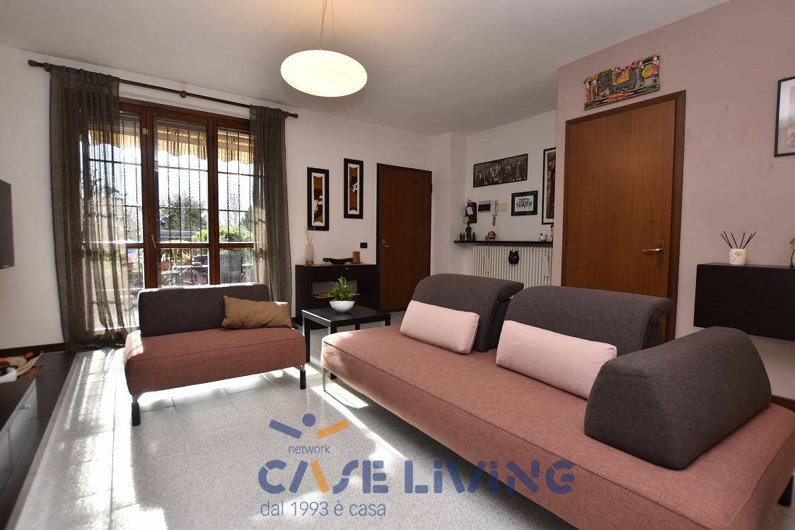 casa indipendente in vendita a Zibido San Giacomo in zona San Pietro Cusico