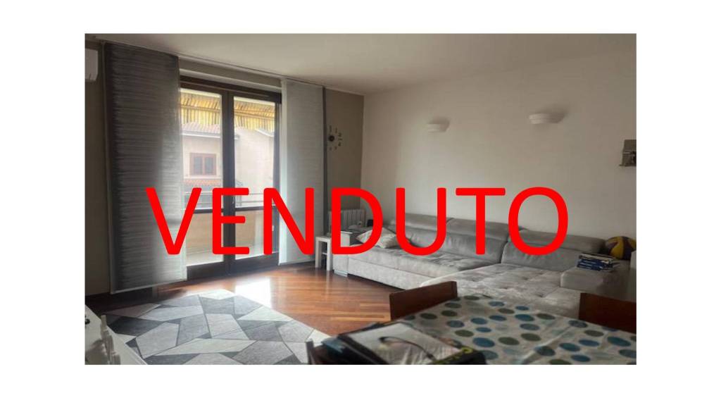 appartamento in vendita a Zibido San Giacomo in zona San Pietro Cusico