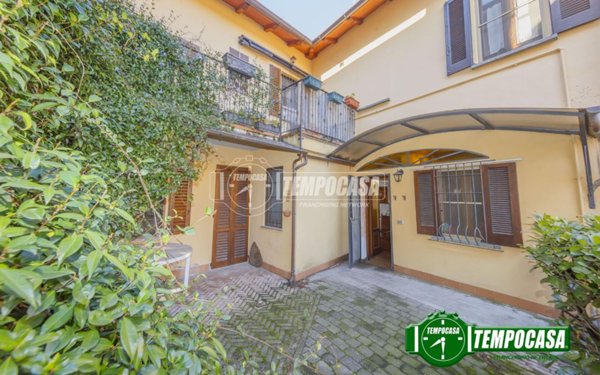 casa indipendente in vendita a Zibido San Giacomo in zona San Pietro Cusico