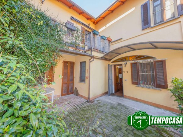 casa indipendente in vendita a Zibido San Giacomo in zona San Pietro Cusico