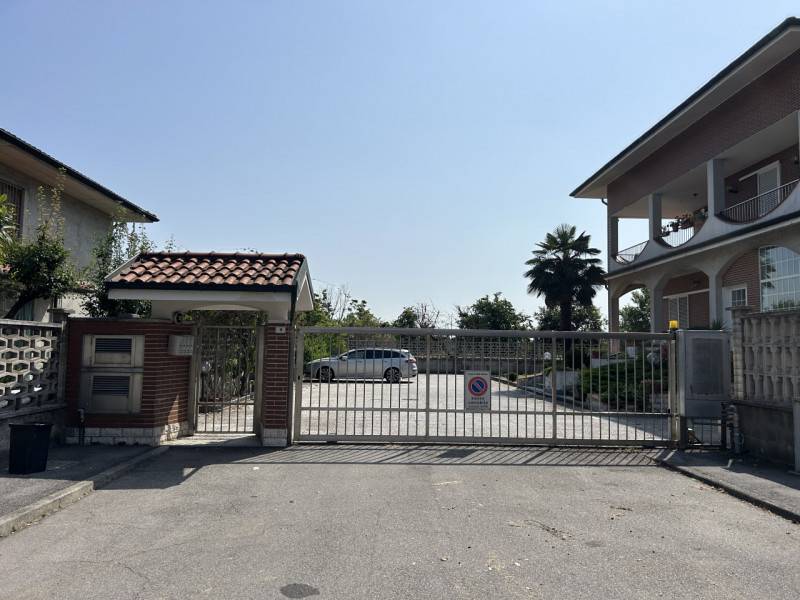 appartamento in vendita a Zibido San Giacomo in zona Badile