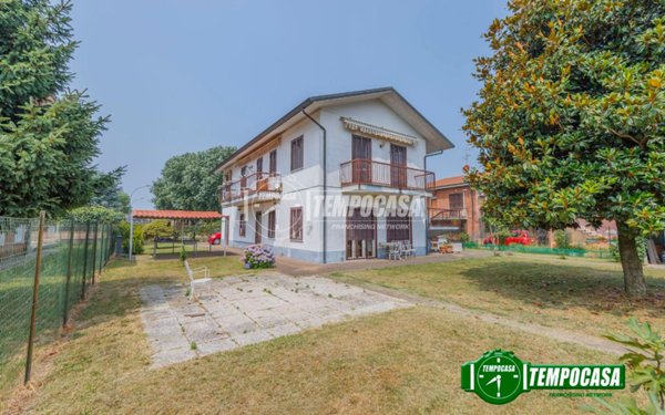 casa indipendente in vendita a Zibido San Giacomo