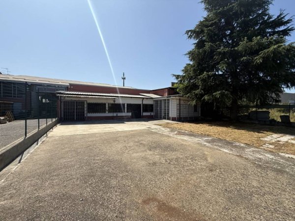casa indipendente in vendita a Zibido San Giacomo