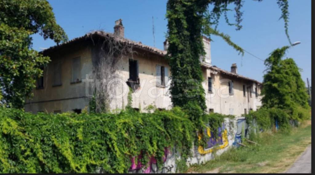 casa indipendente in vendita a Zibido San Giacomo in zona Moirago