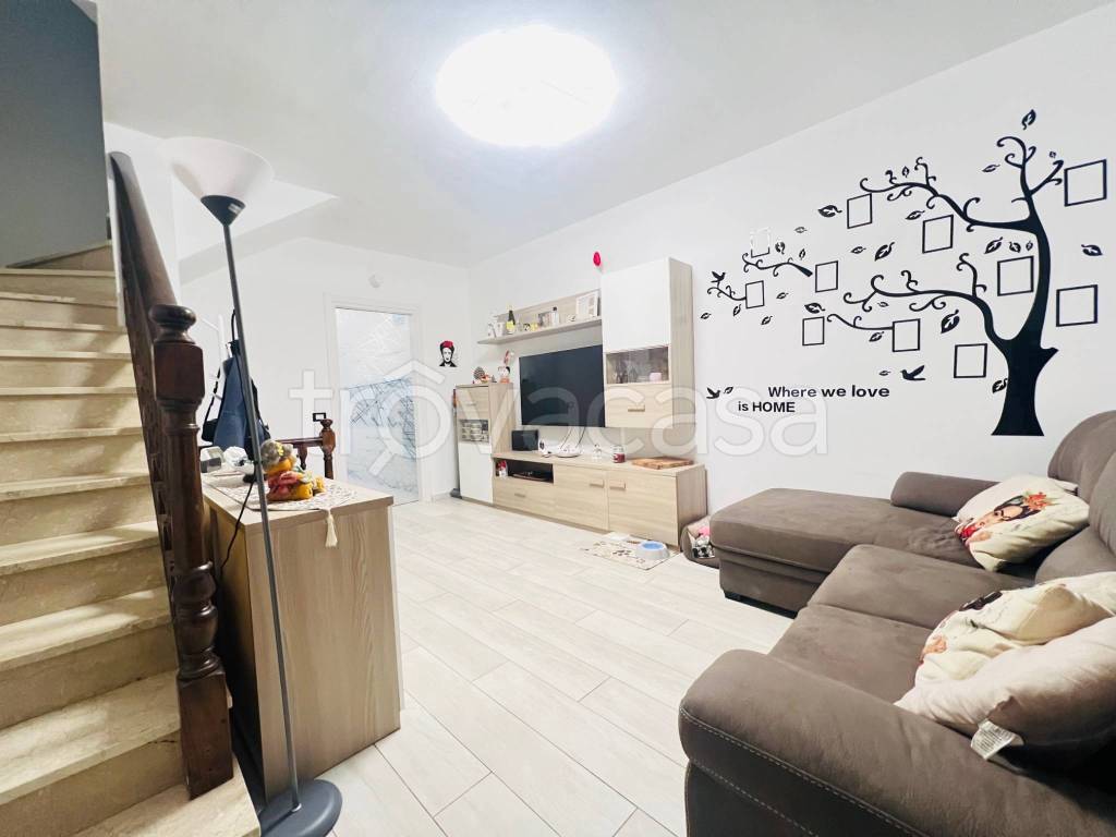 casa indipendente in vendita a Zibido San Giacomo