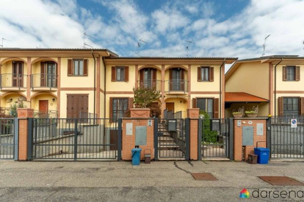 casa indipendente in vendita a Zibido San Giacomo