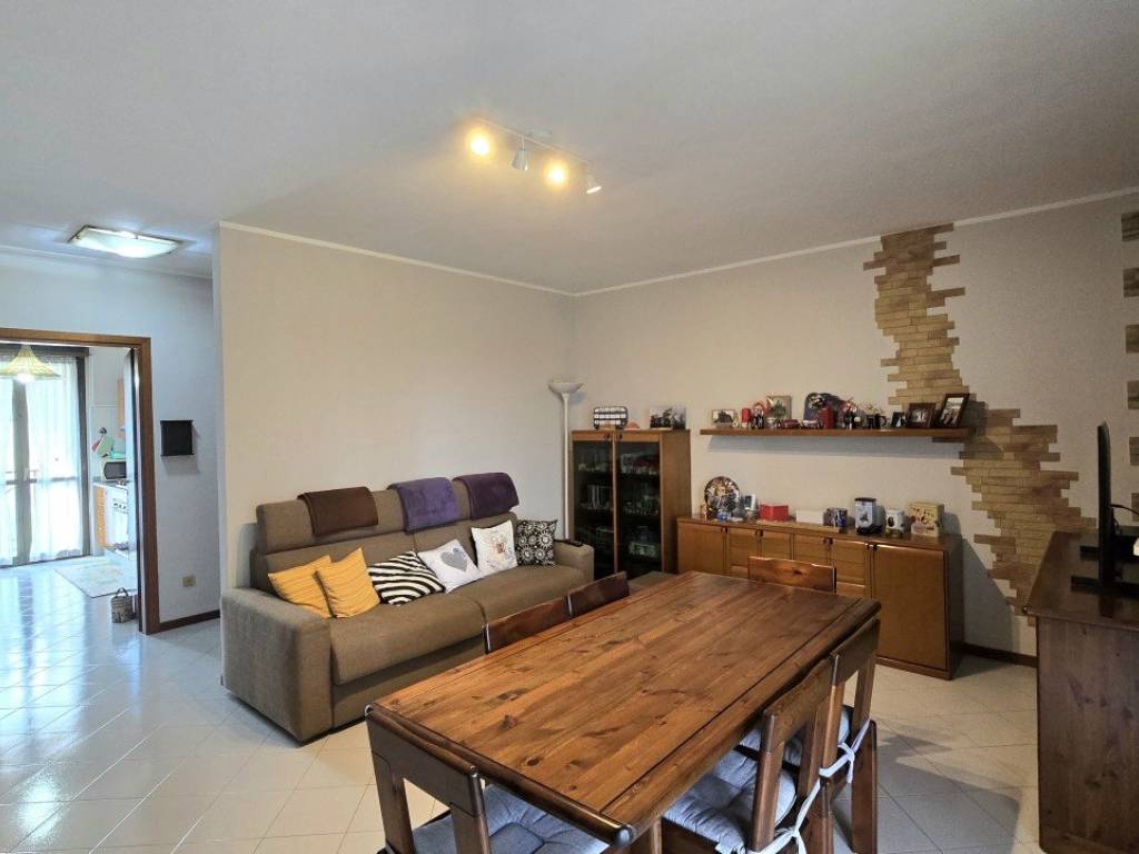 appartamento in vendita a Zibido San Giacomo