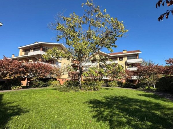 appartamento in vendita a Zibido San Giacomo in zona Badile