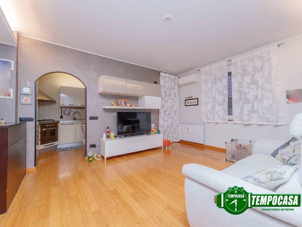 appartamento in vendita a Zibido San Giacomo in zona San Pietro Cusico