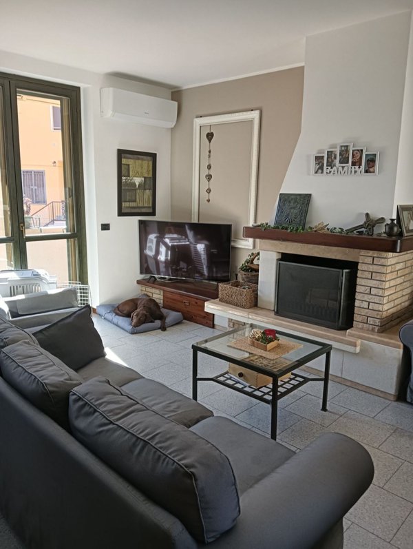 casa indipendente in vendita a Zibido San Giacomo