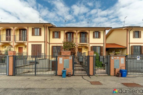 casa indipendente in vendita a Zibido San Giacomo