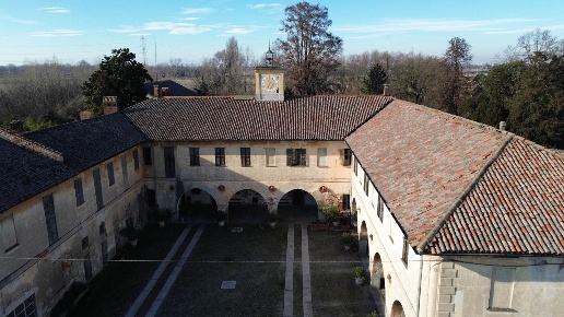 casa indipendente in vendita a Zibido San Giacomo in zona Moirago