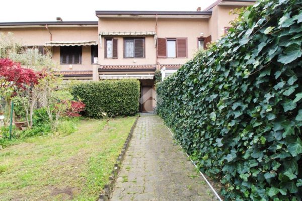 casa indipendente in vendita a Zibido San Giacomo in zona San Pietro Cusico
