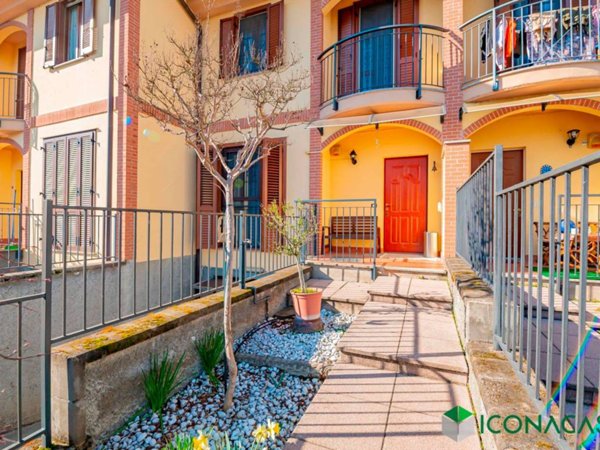 casa indipendente in vendita a Zibido San Giacomo