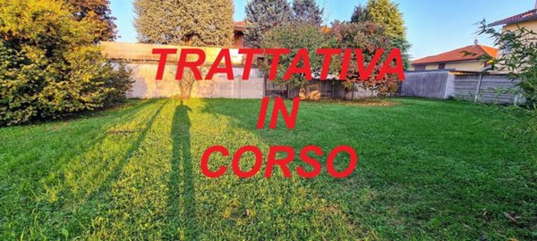 terreno edificabile in vendita a Villa Cortese