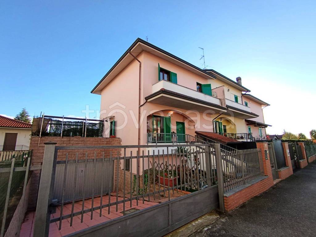 casa indipendente in vendita a Villa Cortese