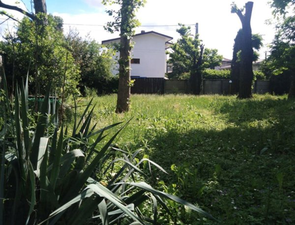 casa indipendente in vendita a Villa Cortese