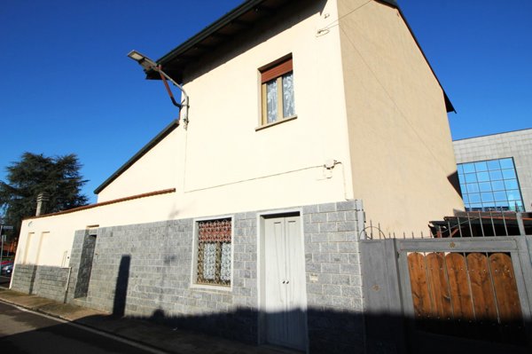 casa indipendente in vendita a Villa Cortese