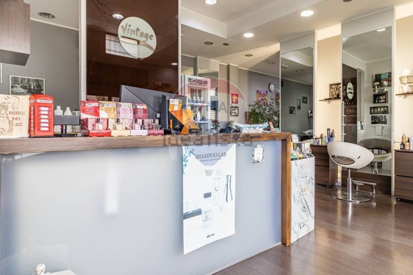 casa indipendente in vendita a Villa Cortese